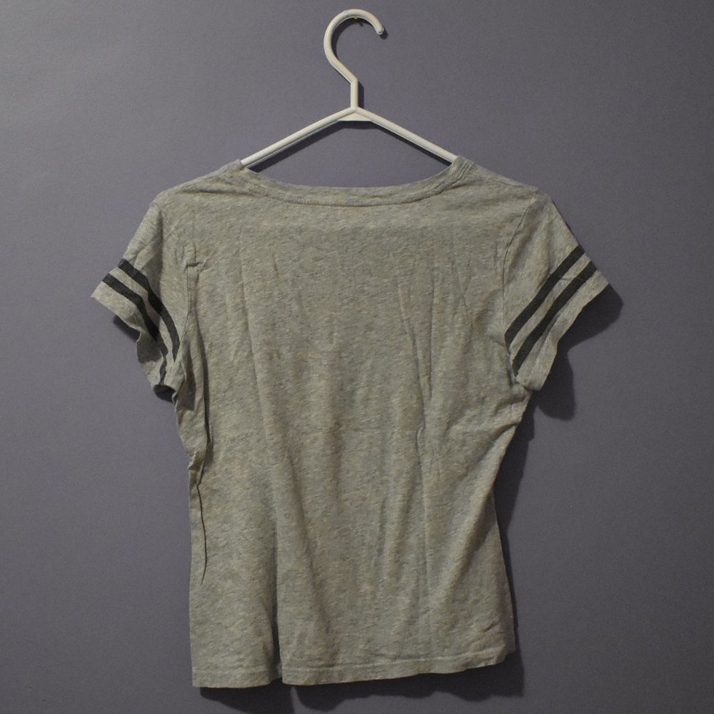 Authentic EVERLAST Tee - Picture 2 of 4